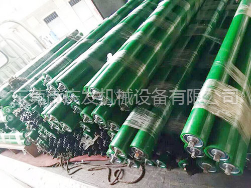 東莞套膠小蝌蚪污视频