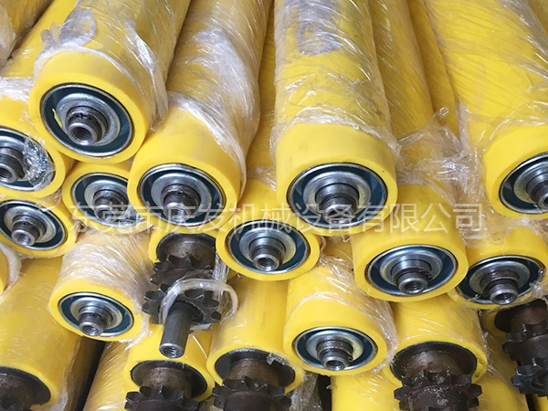 東莞套膠小蝌蚪污视频